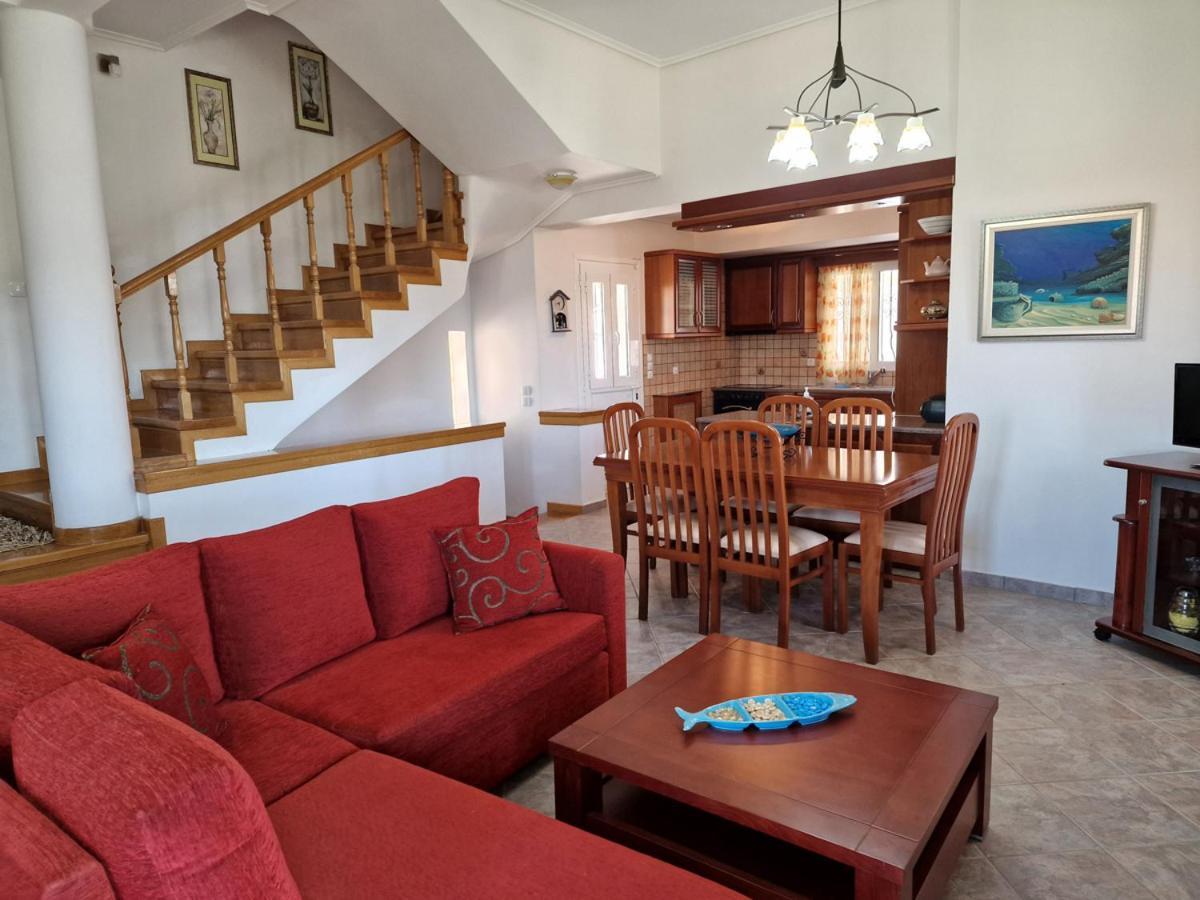 Villa Liana : Luxury Villa With Fantastic Sea View, Near Airport Pórto Ráfti Eksteriør billede