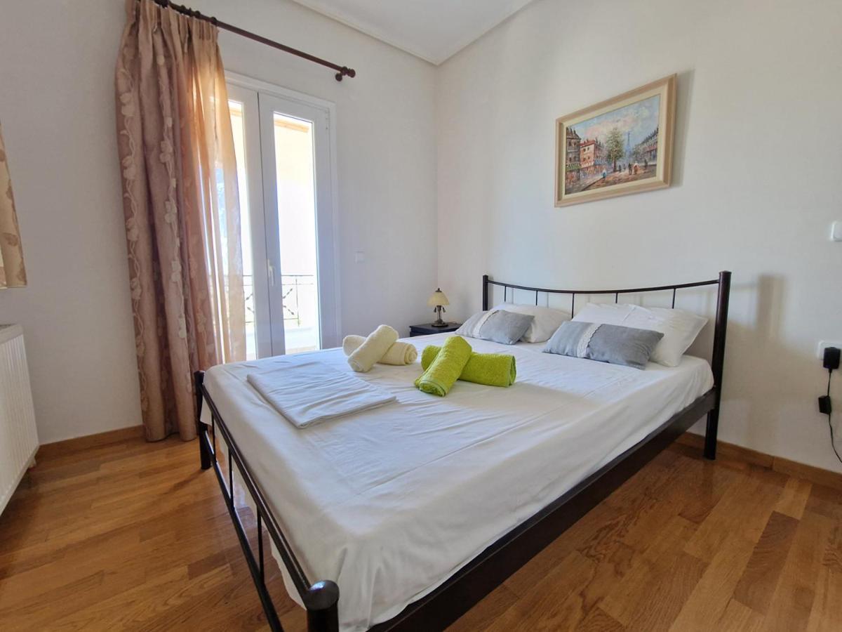 Villa Liana : Luxury Villa With Fantastic Sea View, Near Airport Pórto Ráfti Eksteriør billede