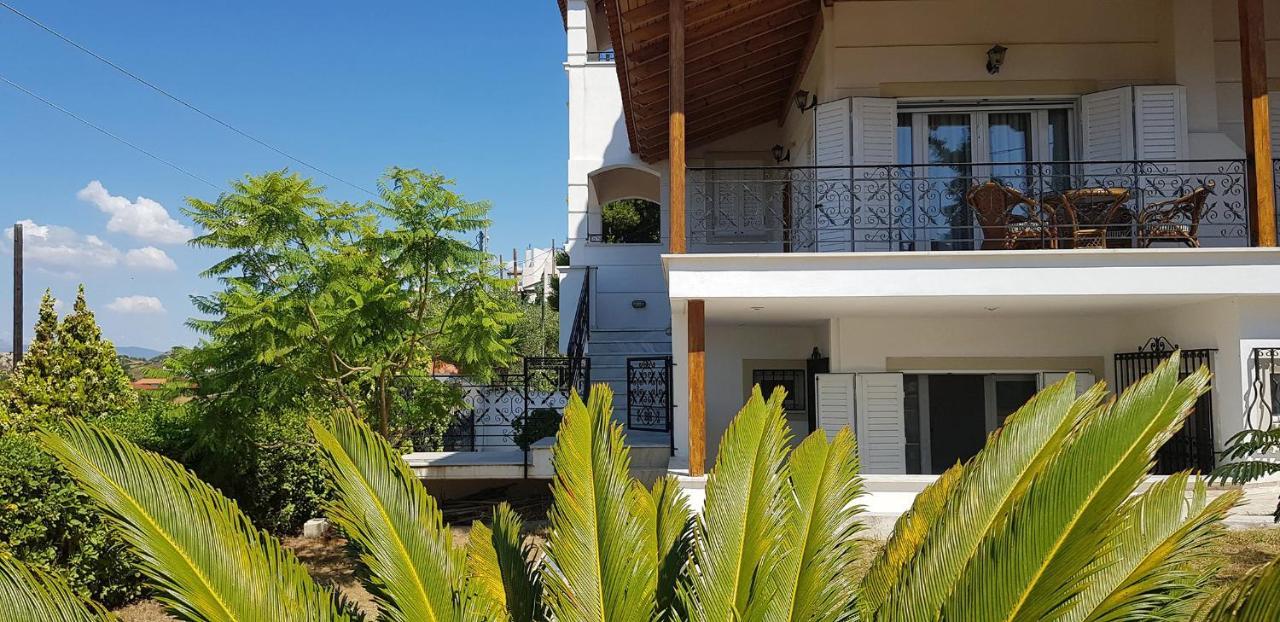 Villa Liana : Luxury Villa With Fantastic Sea View, Near Airport Pórto Ráfti Eksteriør billede